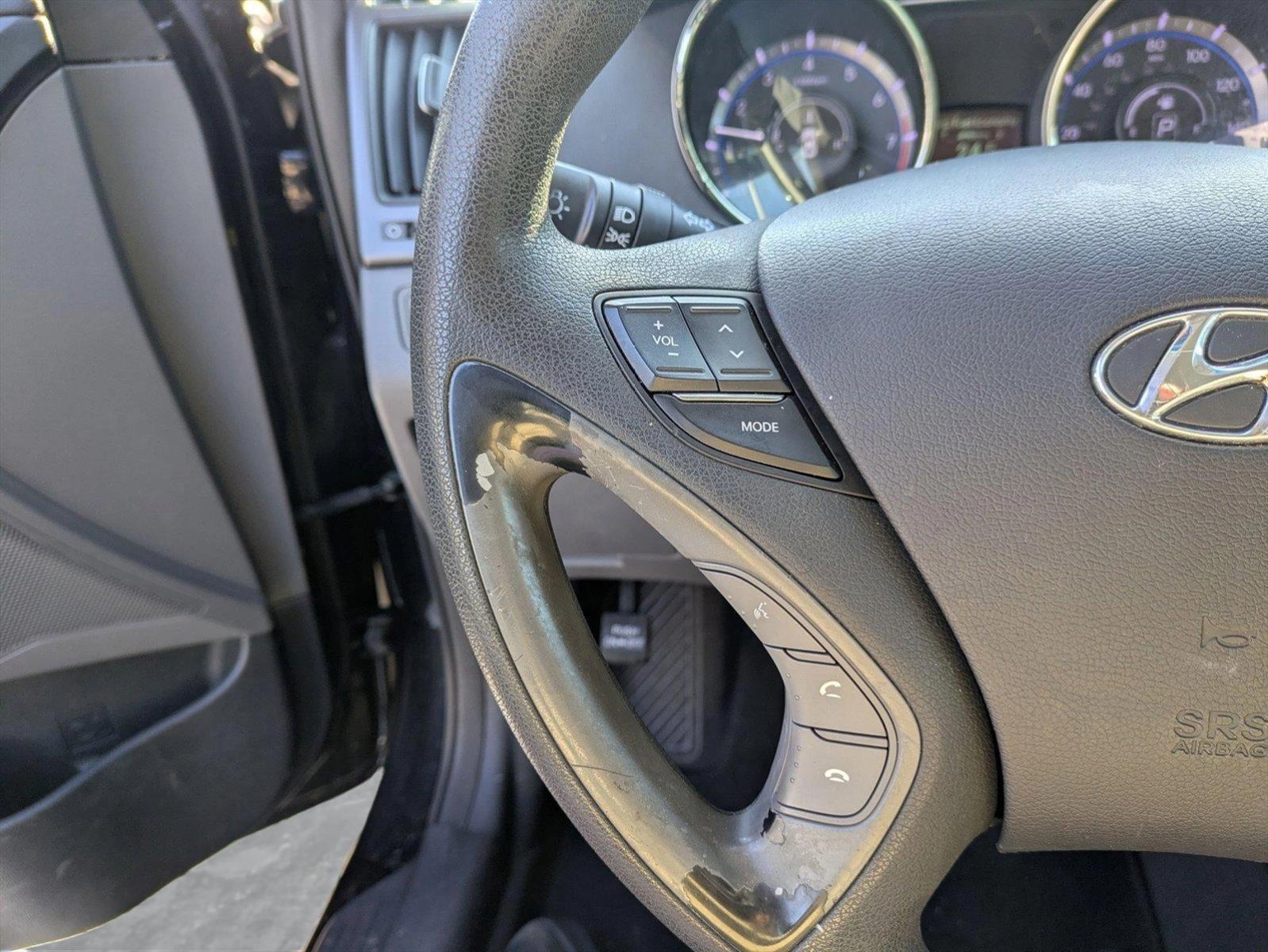 2013 Hyundai Sonata Vehicle Photo in LAUREL, MD 20707-4697