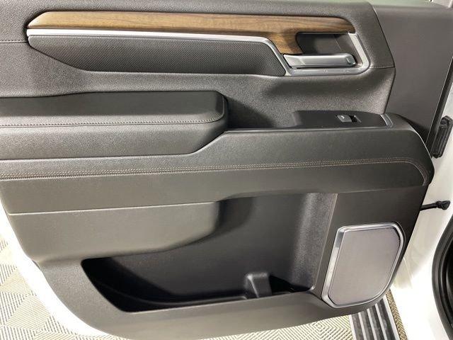 2024 Chevrolet Silverado 2500 HD Vehicle Photo in PHOENIX, AZ 85014-3381