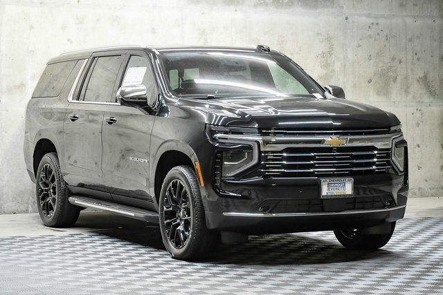 2025 Chevrolet Suburban Vehicle Photo in EVERETT, WA 98203-5662