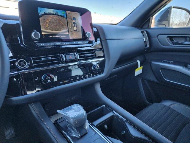 2024 Nissan Pathfinder Vehicle Photo in Ardmore, PA 19003