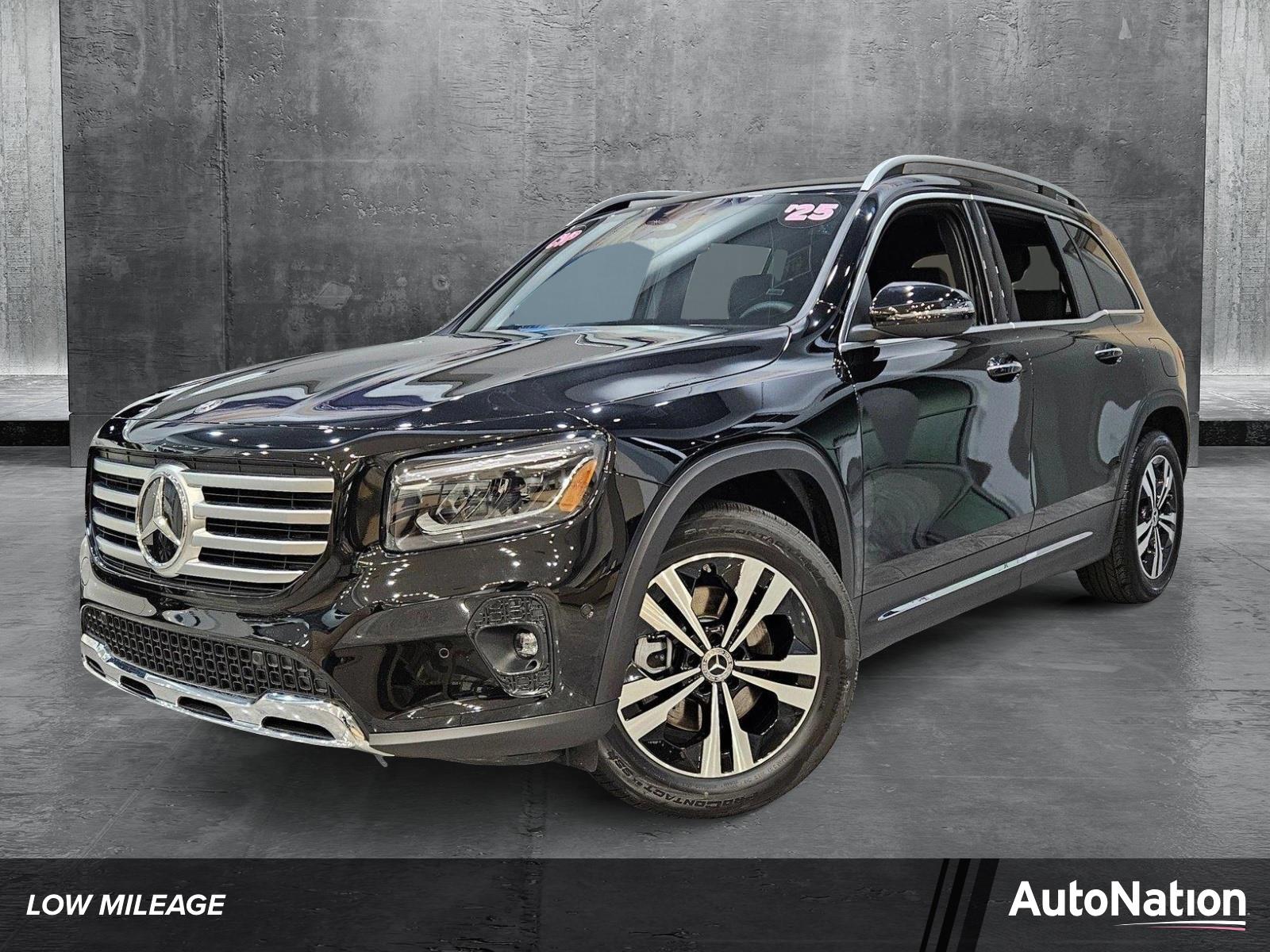 2025 Mercedes-Benz GLB Vehicle Photo in Pembroke Pines , FL 33027