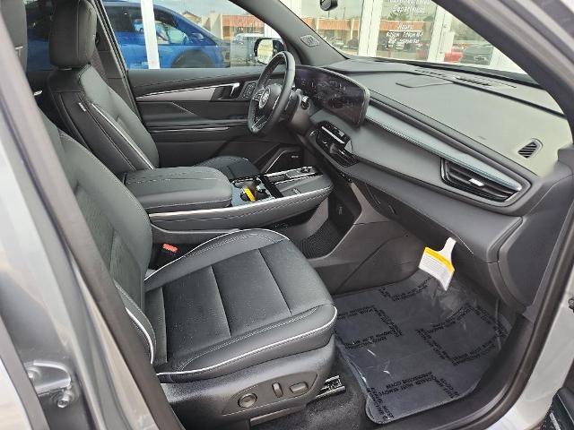 2025 Buick Enclave Vehicle Photo in HAYS, KS 67601-1994