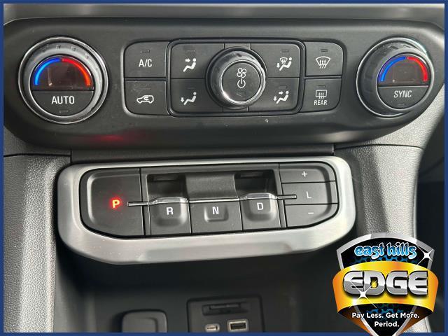 2022 GMC Acadia Vehicle Photo in Roslyn, NY 11576