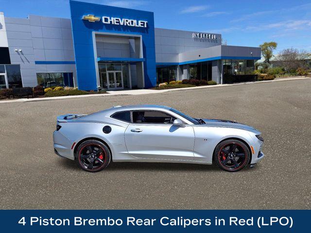 2019 Chevrolet Camaro Vehicle Photo in DANBURY, CT 06810-5034
