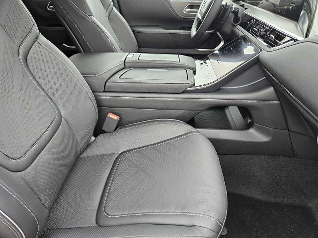 2025 INFINITI QX80 Vehicle Photo in Fort Worth, TX 76132