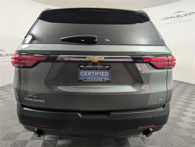 2022 Chevrolet Traverse Vehicle Photo in ENGLEWOOD, CO 80113-6708
