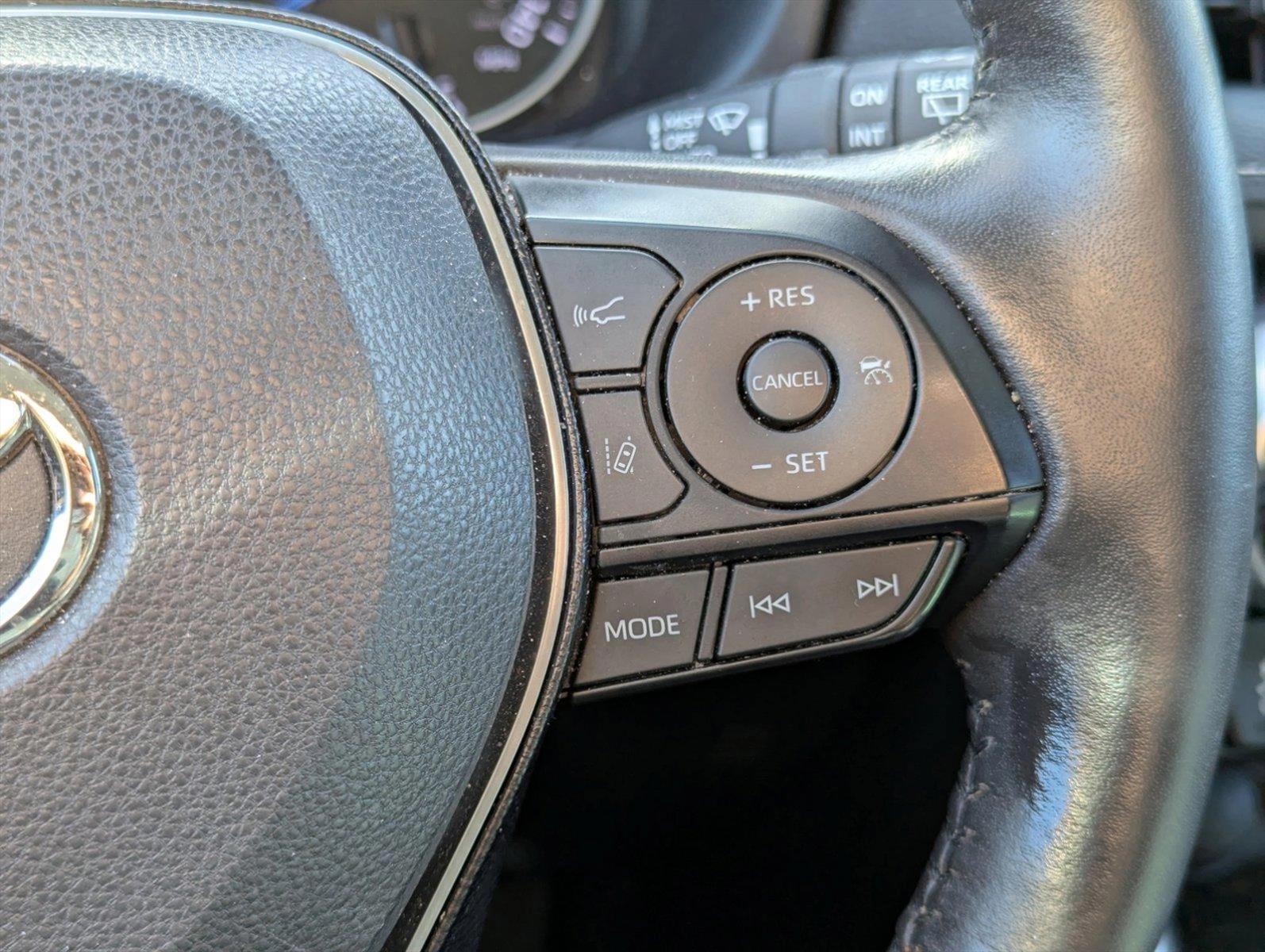 2020 Toyota RAV4 Vehicle Photo in Ft. Myers, FL 33907