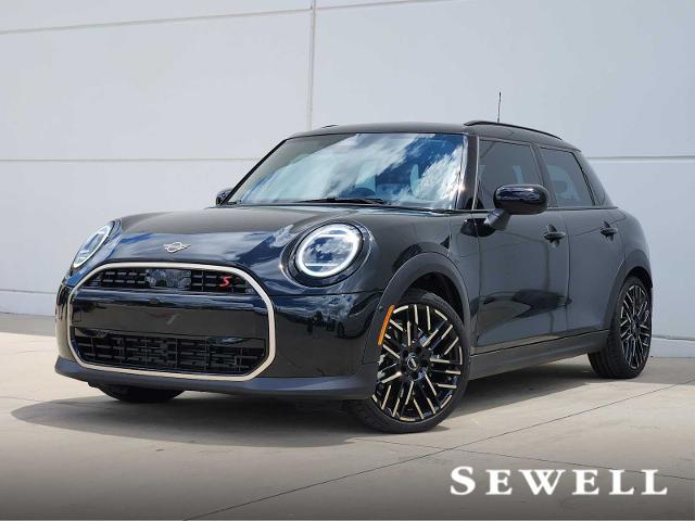 2025 MINI Cooper S Hardtop 4 Door Vehicle Photo in PLANO, TX 75024