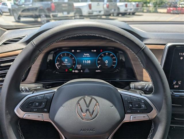 2024 Volkswagen Atlas Vehicle Photo in AURORA, CO 80012-4011