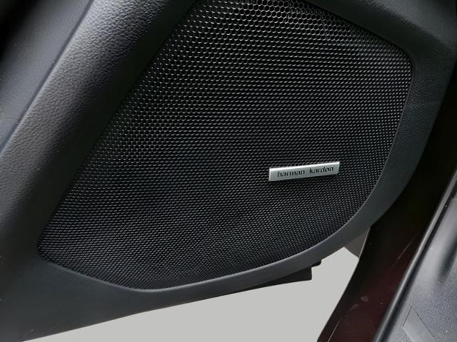 2025 Subaru Ascent Vehicle Photo in Green Bay, WI 54304