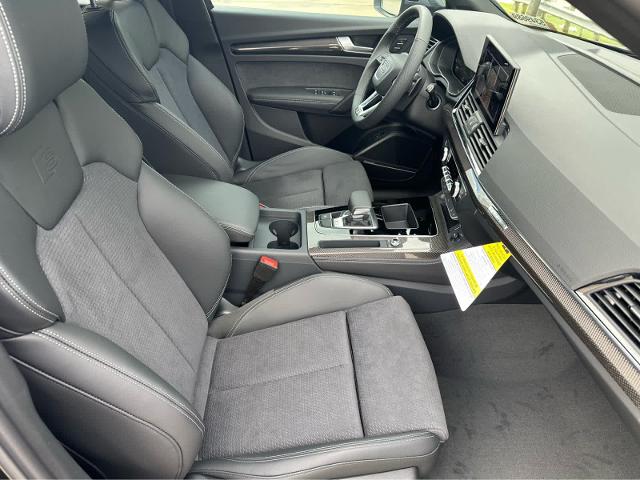 2025 Audi SQ5 Vehicle Photo in HOUSTON, TX 77090