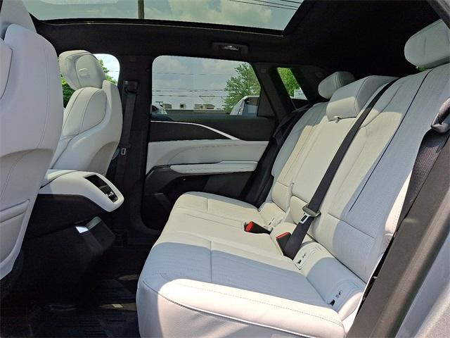 2025 Cadillac LYRIQ Vehicle Photo in ALLENTOWN, PA 18103-7399