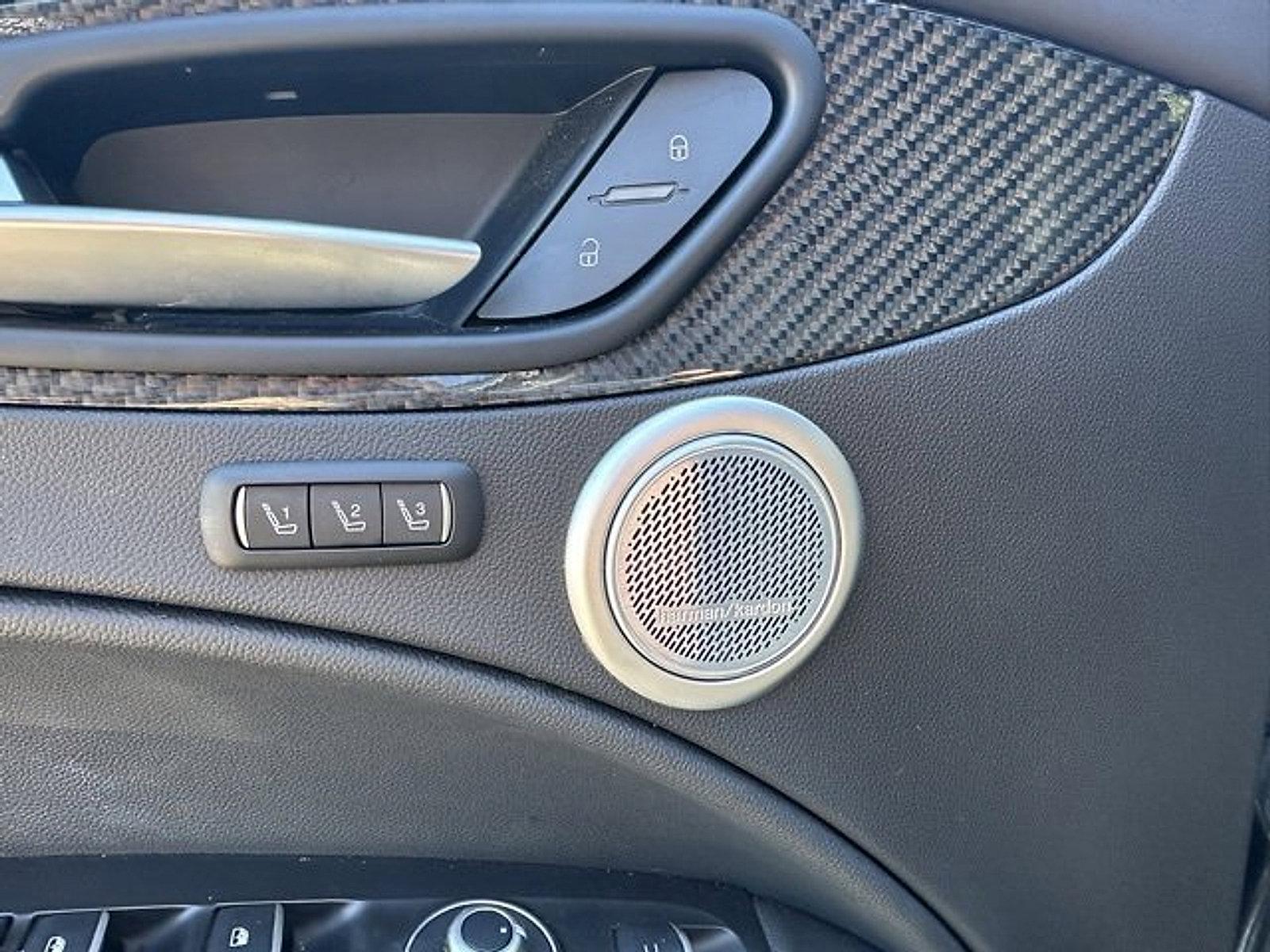 2023 Alfa Romeo Stelvio Vehicle Photo in Willow Grove, PA 19090
