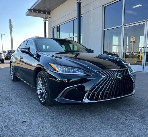 Black (Obsidian) 2024 Lexus ES 350 Luxury FWD Sedan Front-Wheel Drive 8-Speed Automatic
