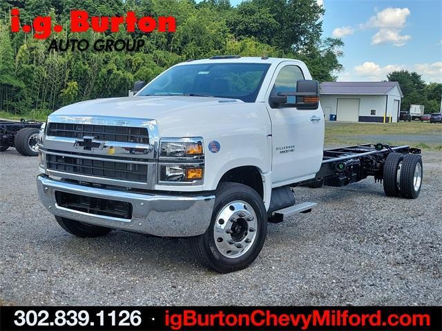 2024 Chevrolet Silverado 6500 HD Vehicle Photo in MILFORD, DE 19963-6122