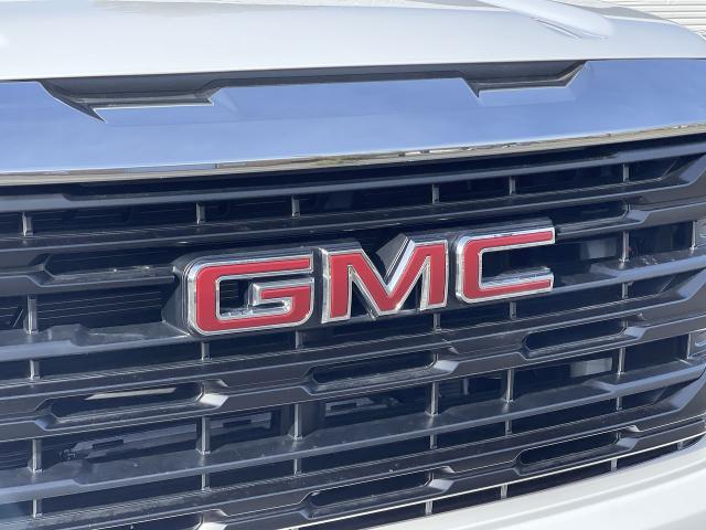 2025 GMC Sierra 1500 Vehicle Photo in TURLOCK, CA 95380-4918