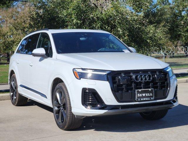 2025 Audi Q7 Vehicle Photo in HOUSTON, TX 77090