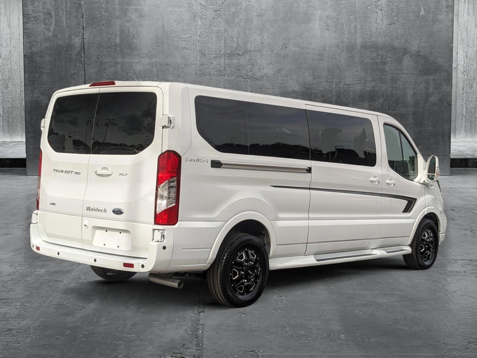 2023 Ford Transit Passenger Wagon Vehicle Photo in St. Petersburg, FL 33713