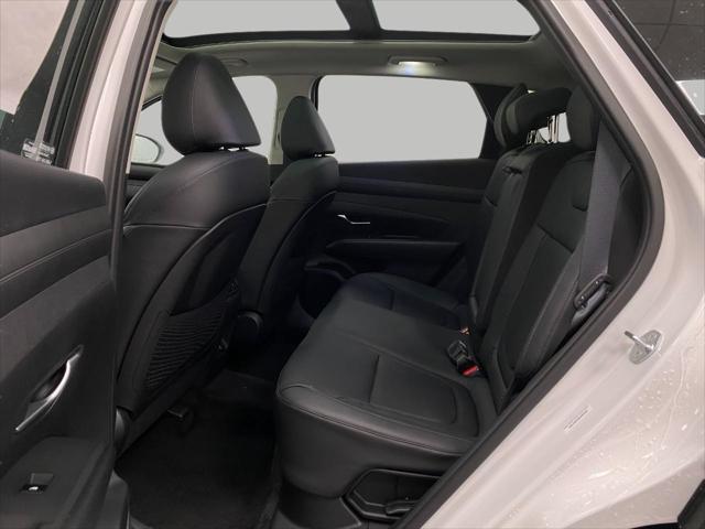 2025 Hyundai TUCSON Hybrid Vehicle Photo in Appleton, WI 54913