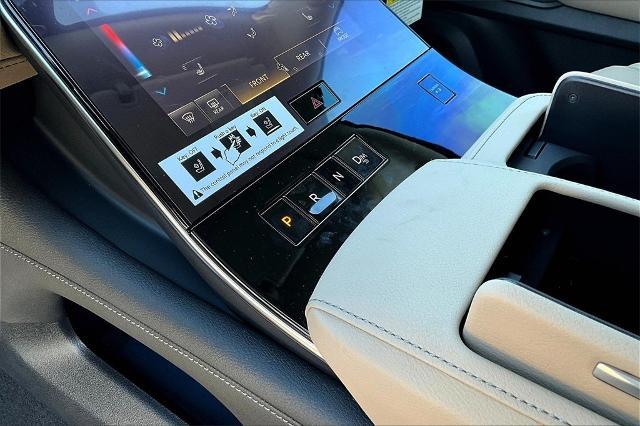 2025 INFINITI QX80 Vehicle Photo in Grapevine, TX 76051