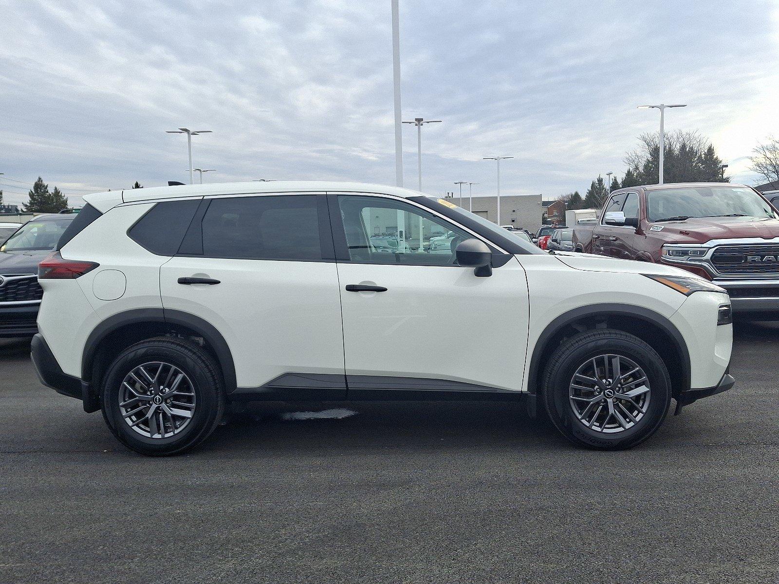 2023 Nissan Rogue Vehicle Photo in Harrisburg, PA 17111