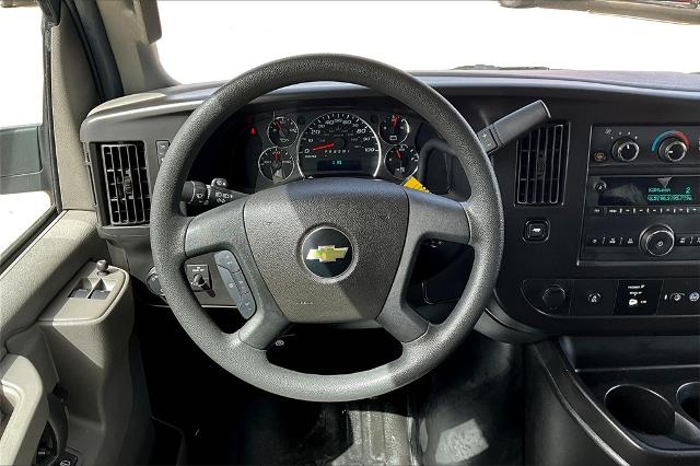 2022 Chevrolet Express Passenger Vehicle Photo in Grapevine, TX 76051