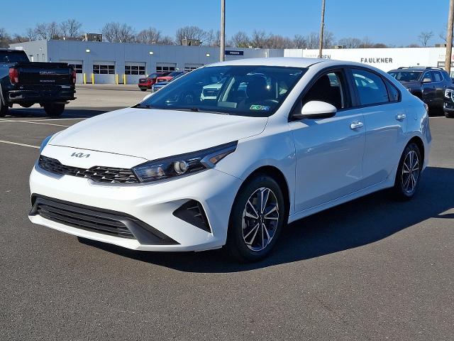 2023 Kia Forte Vehicle Photo in TREVOSE, PA 19053-4984