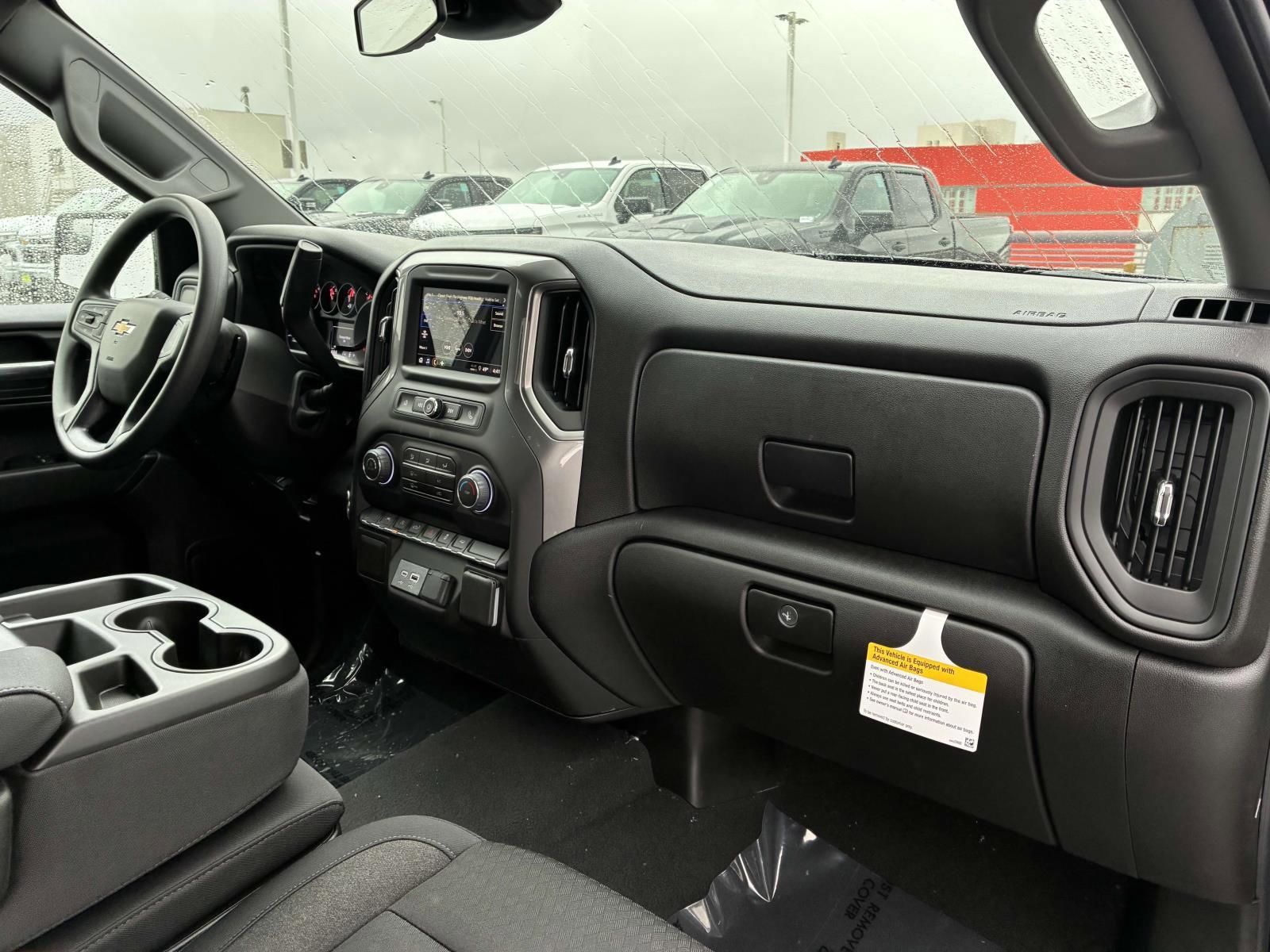 2025 Chevrolet Silverado 1500 Vehicle Photo in LOS ANGELES, CA 90007-3794