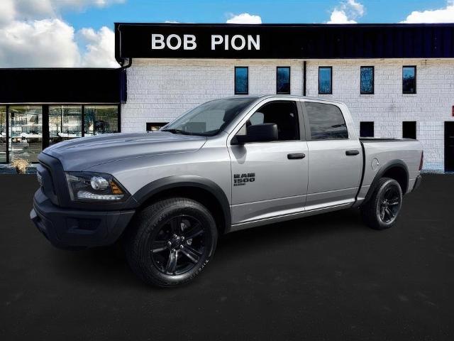 2024 Ram 1500 Classic Vehicle Photo in CHICOPEE, MA 01020-5001