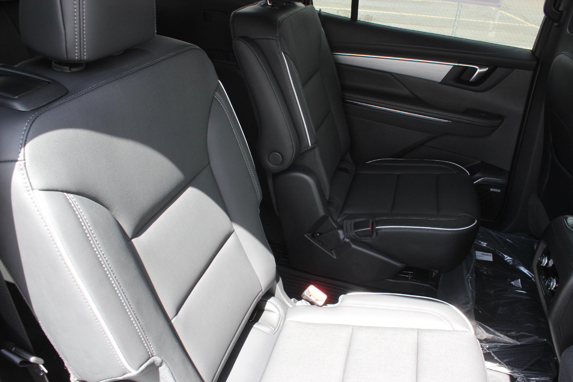 2025 Buick Enclave Vehicle Photo in AURORA, CO 80012-4011
