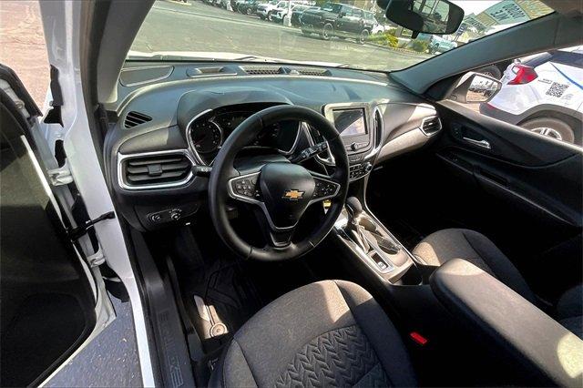 2023 Chevrolet Equinox Vehicle Photo in TOPEKA, KS 66609-0000