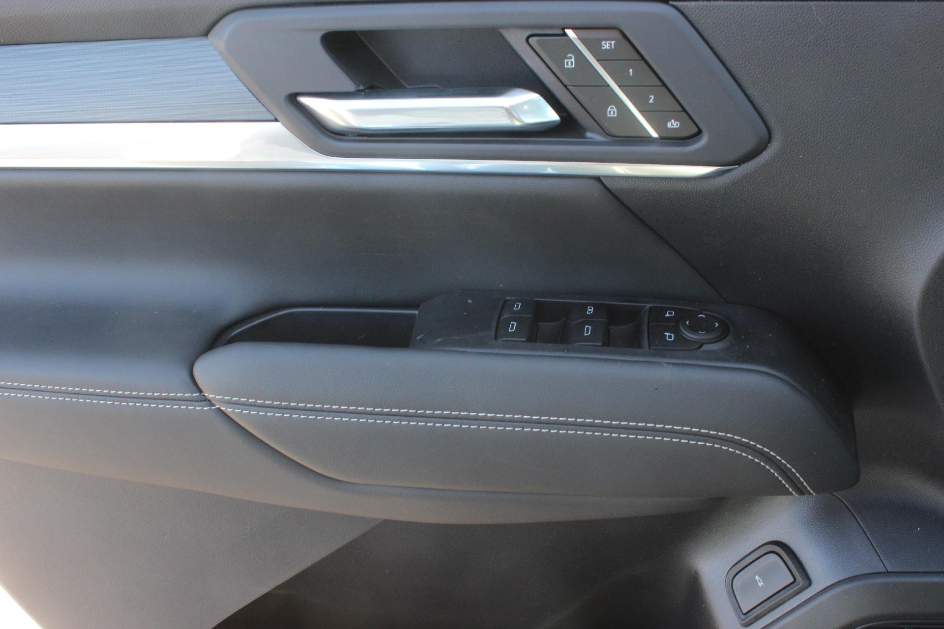 2026 GMC Terrain Vehicle Photo in AURORA, CO 80012-4011