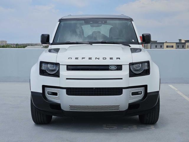 2024 Defender Vehicle Photo in AUSTIN, TX 78717