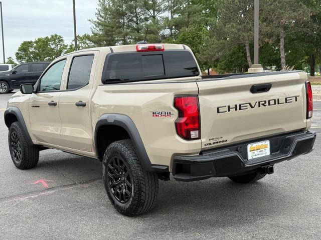 2024 Chevrolet Colorado Vehicle Photo in COLUMBIA, MO 65203-3903