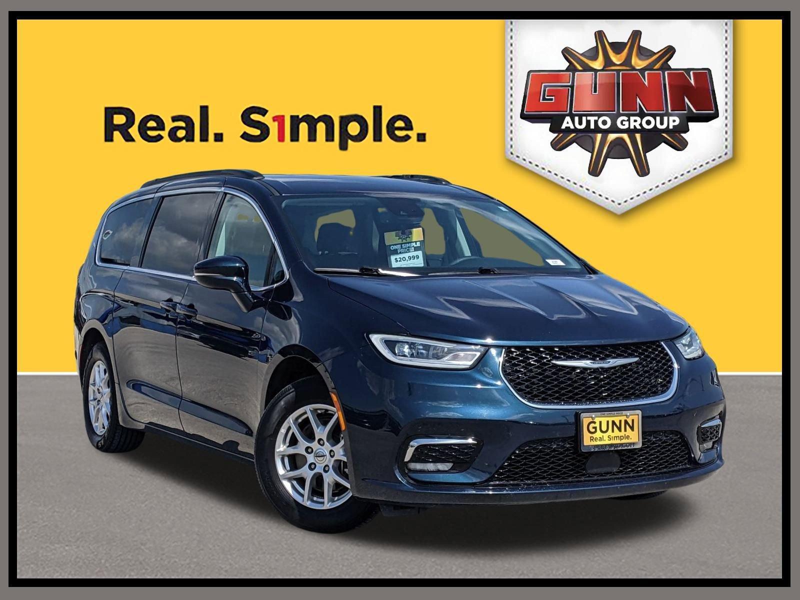 2022 Chrysler Pacifica Vehicle Photo in Seguin, TX 78155