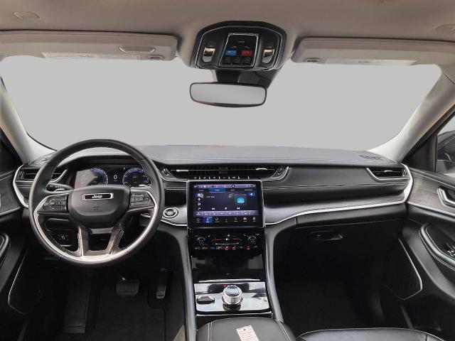 2022 Jeep Grand Cherokee L Vehicle Photo in Kaukauna, WI 54130