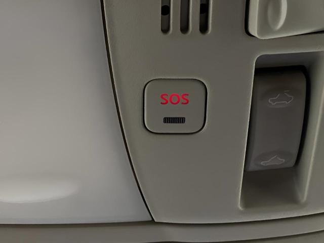 2018 INFINITI QX80 Vehicle Photo in Appleton, WI 54913