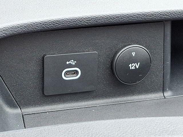 2023 Ford Transit Cargo Van Vehicle Photo in DANBURY, CT 06810-5034