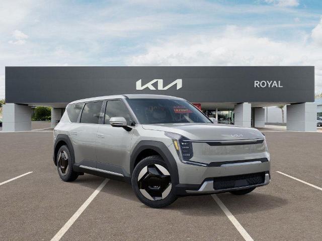 2026 Kia EV9 Vehicle Photo in Tucson, AZ 85712