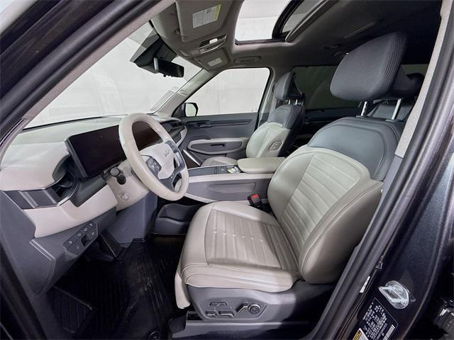 2024 Kia EV9 Vehicle Photo in Everett, WA 98204