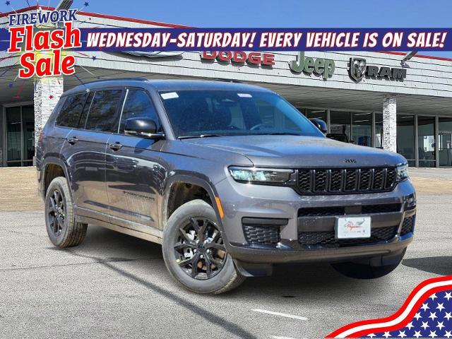 2025 Jeep Grand Cherokee L Vehicle Photo in Ennis, TX 75119-5114