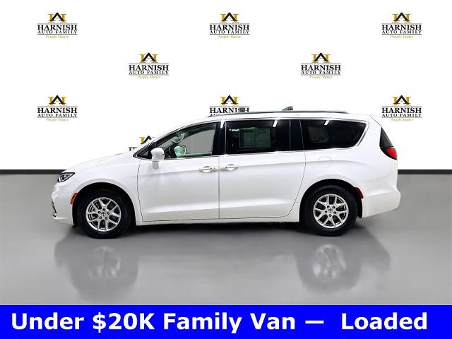 2022 Chrysler Pacifica Vehicle Photo in EVERETT, WA 98203-5662