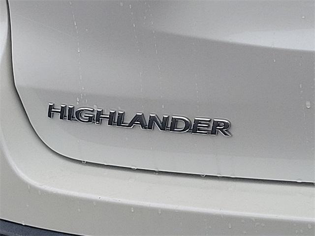 2019 Toyota Highlander Vehicle Photo in New Bloomfield, PA 17068