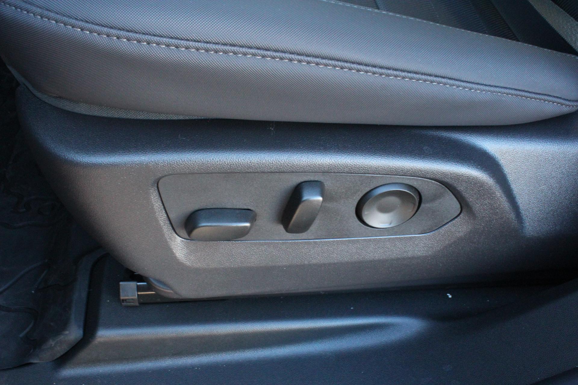 2025 GMC HUMMER EV Pickup Vehicle Photo in AURORA, CO 80012-4011