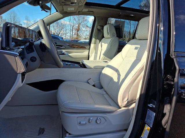 2023 Cadillac Escalade Vehicle Photo in TREVOSE, PA 19053-4984