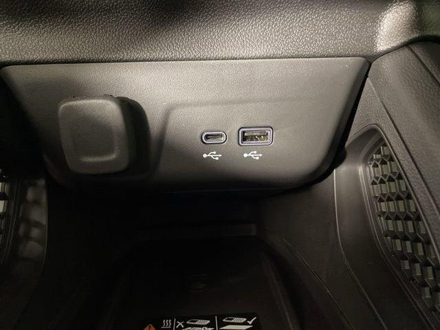 2025 Chevrolet Trailblazer Vehicle Photo in PHOENIX, AZ 85014-3381
