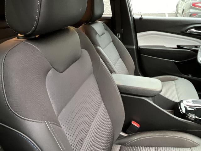 2024 Chevrolet Trax Vehicle Photo in PITTSBURGH, PA 15226-1209