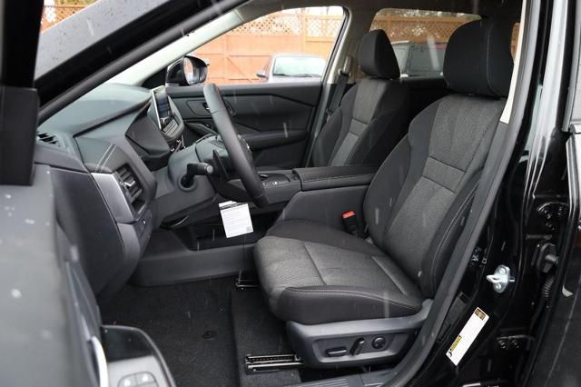2025 Nissan Rogue Vehicle Photo in Ballwin, MO 63011