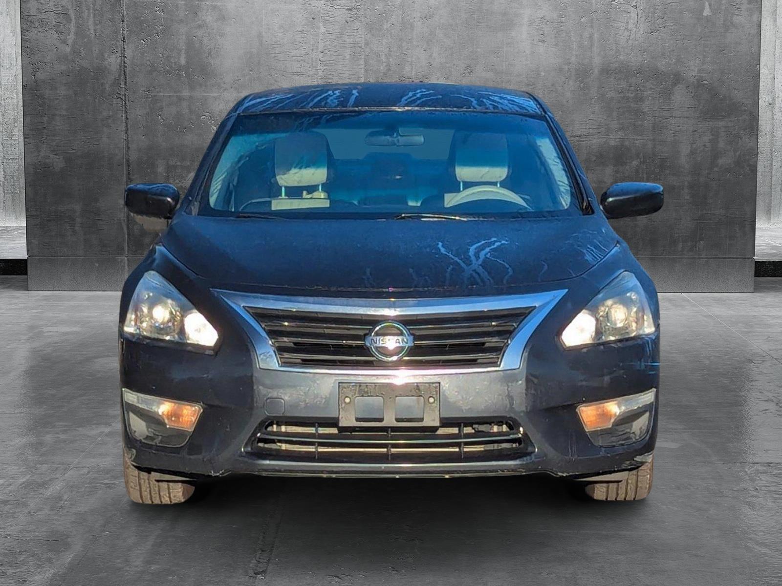 2015 Nissan Altima Vehicle Photo in MEMPHIS, TN 38115-1503