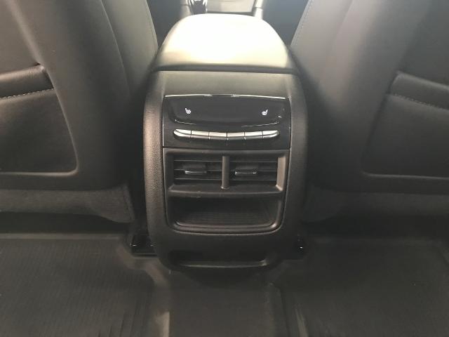 2020 Cadillac XT5 Vehicle Photo in GREEN BAY, WI 54303-3330